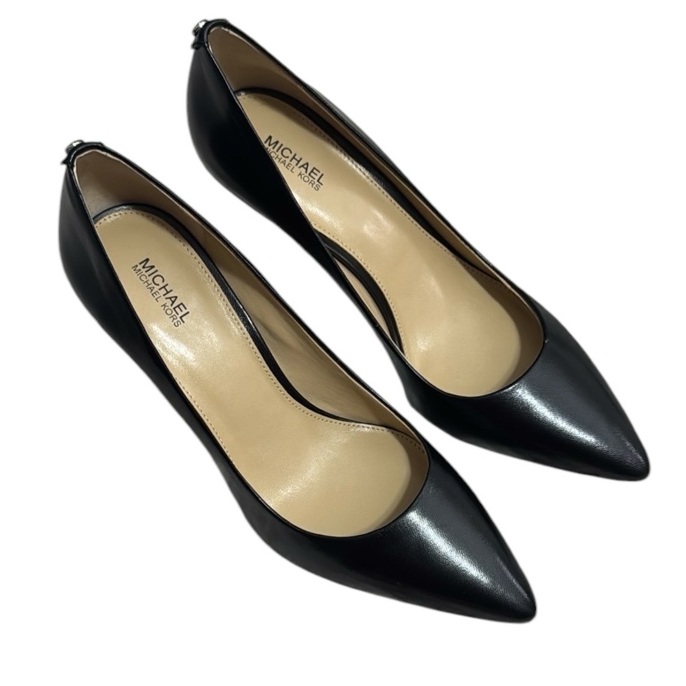 Michael Kors Black Heels Pointed Toe Leather New in Box 9